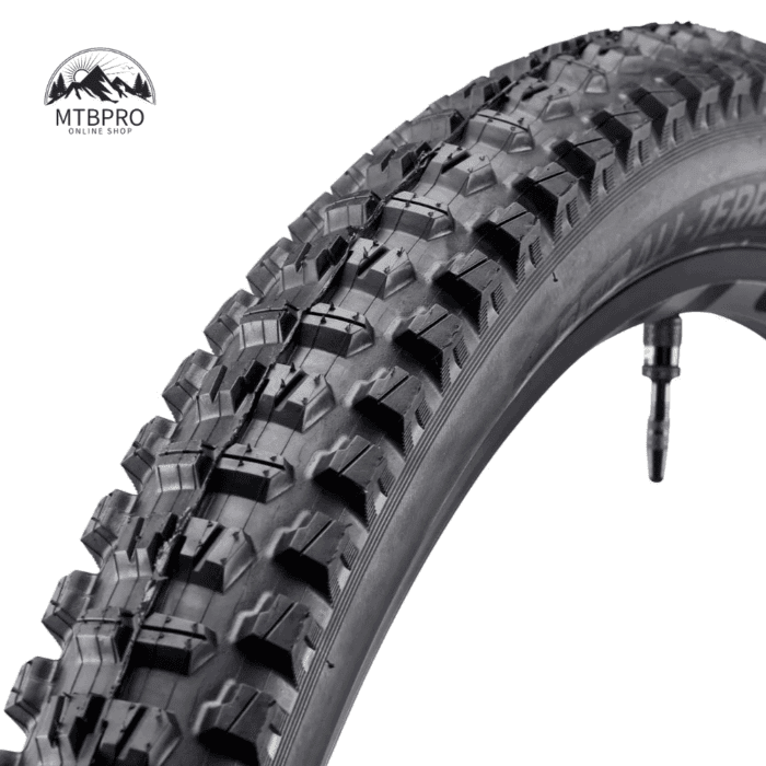 e*Thirteen All-Terrain plašč